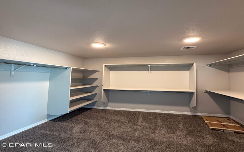 5857 Dalhart Drive, El Paso, TX 79924, 4 Habitaciones Habitaciones , ,1 BañoBaños,Residential,En Venta,5857 Dalhart Drive,0,928962