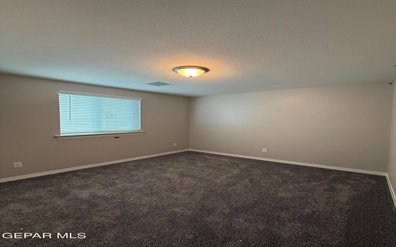 5857 Dalhart Drive, El Paso, TX 79924, 4 Habitaciones Habitaciones , ,1 BañoBaños,Residential,En Venta,5857 Dalhart Drive,0,928962
