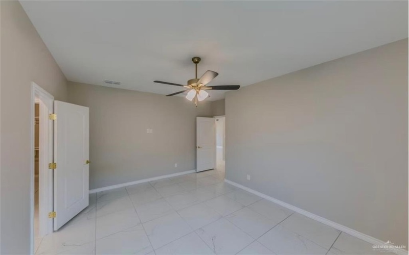 317 Central Park Street, Edinburg, TX 78541, 3 Bedrooms Bedrooms, ,2 BathroomsBathrooms,Residential,For Sale,317 Central Park Street,0,479117