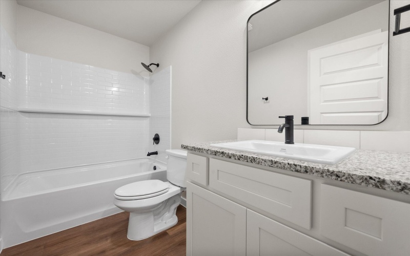 307 E 24th Street, Wolfforth, TX 79382, 3 Habitaciones Habitaciones , ,2 BañosBaños,Residential,En Venta,307 E 24th Street,0,202559490