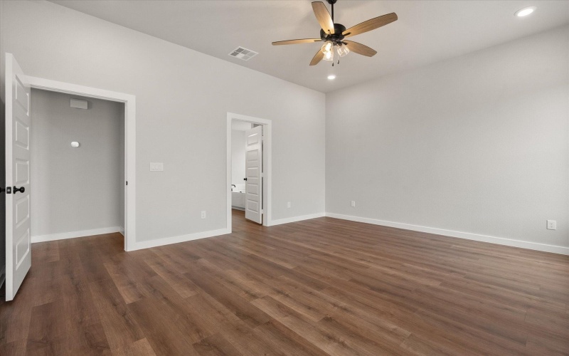 304 E 24th Street, Wolfforth, TX 79382, 3 Bedrooms Bedrooms, ,2 BathroomsBathrooms,Residential,For Sale,304 E 24th Street,0,202559491