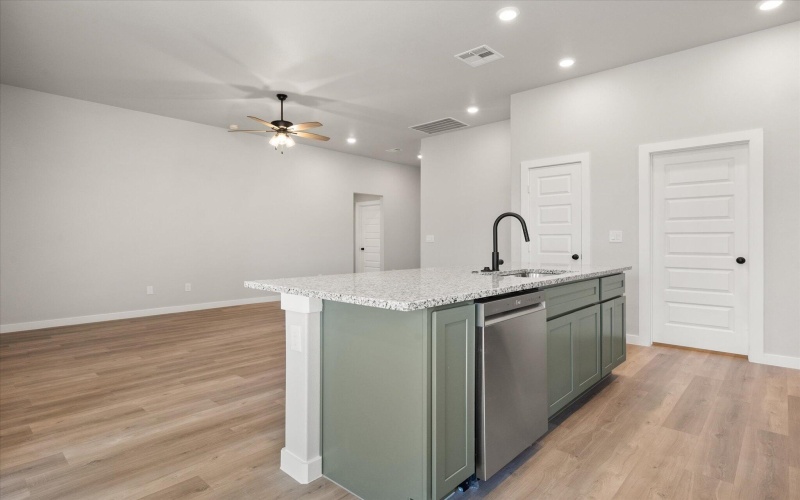 301 E 24th Street, Wolfforth, TX 79382, 3 Bedrooms Bedrooms, ,2 BathroomsBathrooms,Residential,For Sale,301 E 24th Street,0,202559492