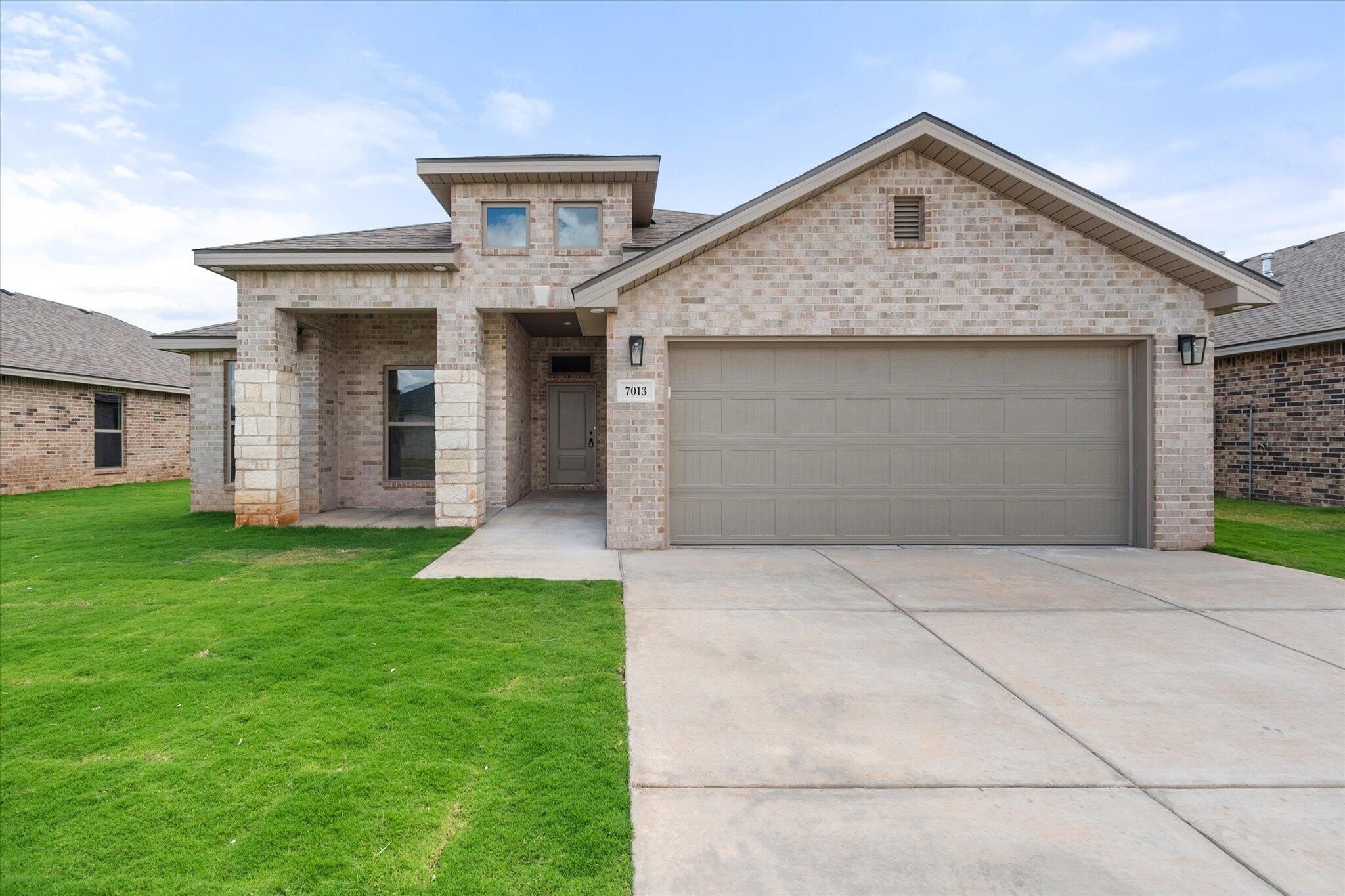 7013 14th Street, Lubbock, TX 79416, 3 Habitaciones Habitaciones , ,2 BañosBaños,Residential,En Venta,7013 14th Street,0,202559494