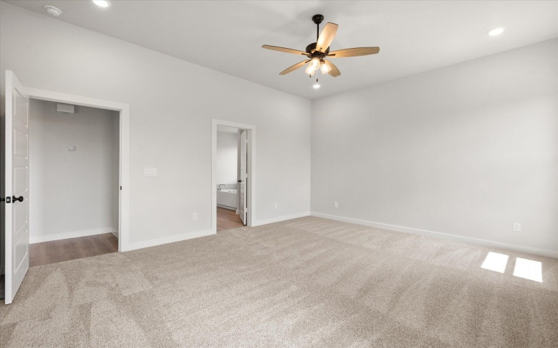 7013 14th Street, Lubbock, TX 79416, 3 Habitaciones Habitaciones , ,2 BañosBaños,Residential,En Venta,7013 14th Street,0,202559494