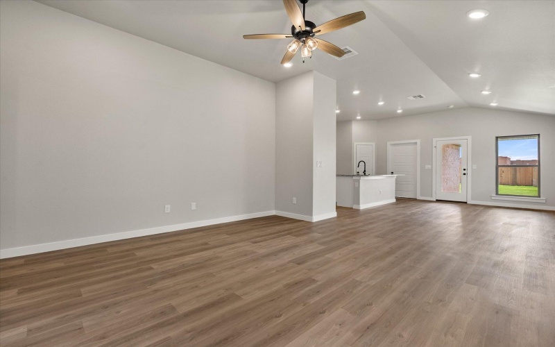 7211 8th Street, Lubbock, TX 79416, 4 Bedrooms Bedrooms, ,2 BathroomsBathrooms,Residential,For Sale,7211 8th Street,0,202559495