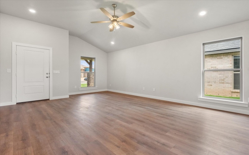 7213 8th Street, Lubbock, TX 79416, 3 Bedrooms Bedrooms, ,2 BathroomsBathrooms,Residential,For Sale,7213 8th Street,0,202559496