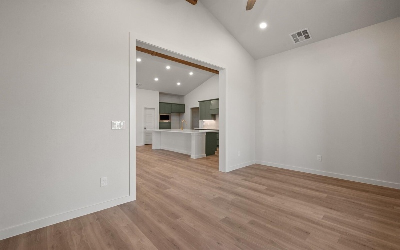 7006 16th Street, Lubbock, TX 79416, 4 Habitaciones Habitaciones , ,3 BañosBaños,Residential,En Venta,7006 16th Street,0,202559498
