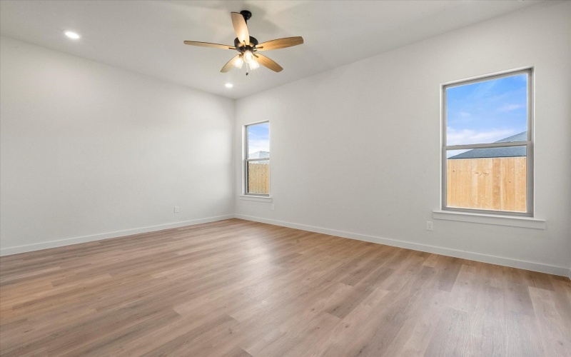 7006 16th Street, Lubbock, TX 79416, 4 Habitaciones Habitaciones , ,3 BañosBaños,Residential,En Venta,7006 16th Street,0,202559498