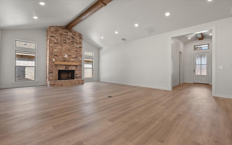 7006 16th Street, Lubbock, TX 79416, 4 Habitaciones Habitaciones , ,3 BañosBaños,Residential,En Venta,7006 16th Street,0,202559498
