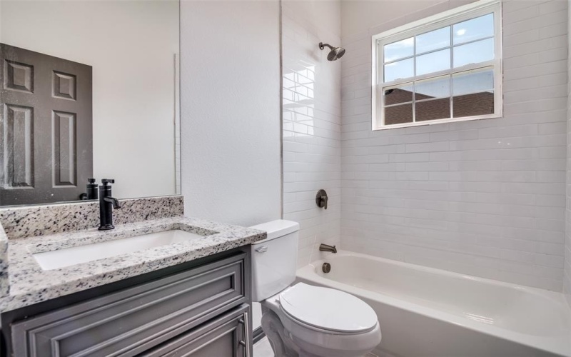 701 Lakeland Drive, West Tawakoni, TX 75474, 4 Bedrooms Bedrooms, ,2 BathroomsBathrooms,Residential,For Sale,701 Lakeland Drive,0,21037935
