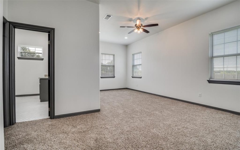 705 Lakeland Drive, West Tawakoni, TX 75474, 3 Bedrooms Bedrooms, ,2 BathroomsBathrooms,Residential,For Sale,705 Lakeland Drive,0,21038030