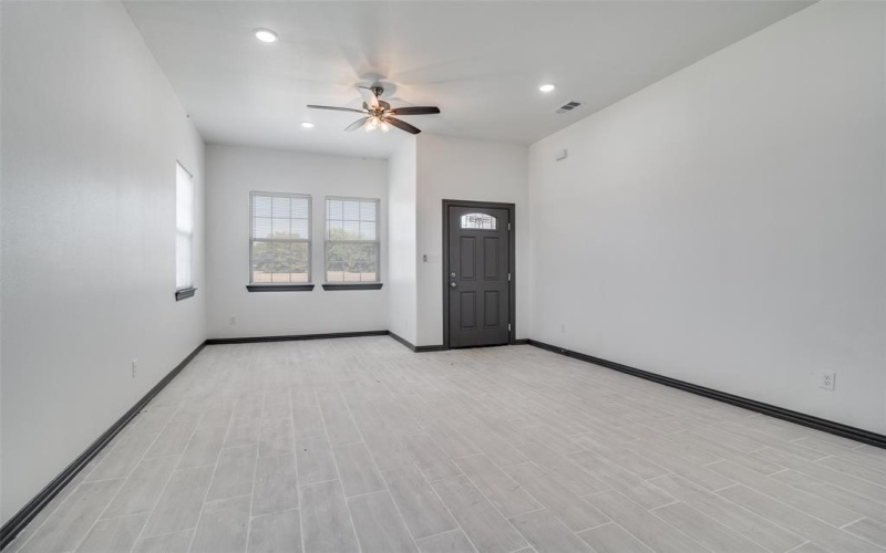 705 Lakeland Drive, West Tawakoni, TX 75474, 3 Bedrooms Bedrooms, ,2 BathroomsBathrooms,Residential,For Sale,705 Lakeland Drive,0,21038030