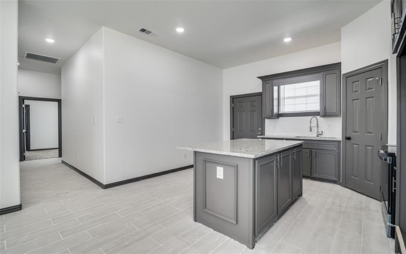 705 Lakeland Drive, West Tawakoni, TX 75474, 3 Bedrooms Bedrooms, ,2 BathroomsBathrooms,Residential,For Sale,705 Lakeland Drive,0,21038030