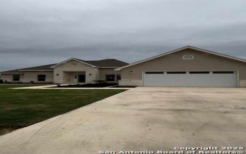 12922 Prosperidad, Atascosa, TX 78002, 4 Bedrooms Bedrooms, ,2 BathroomsBathrooms,Residential,For Sale,12922 Prosperidad,0,1892127