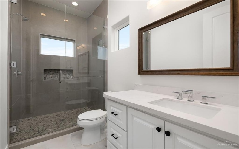 2612 Denton Creek Avenue, McAllen, TX 78504, 5 Habitaciones Habitaciones , ,7 BañosBaños,Residential,En Venta,2612 Denton Creek Avenue,0,479211
