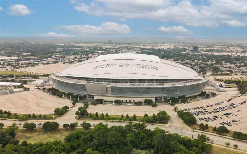 4605 Plumpjack Drive, Arlington, TX 76013, 5 Bedrooms Bedrooms, ,3 BathroomsBathrooms,Residential,For Sale,4605 Plumpjack Drive,0,20790615