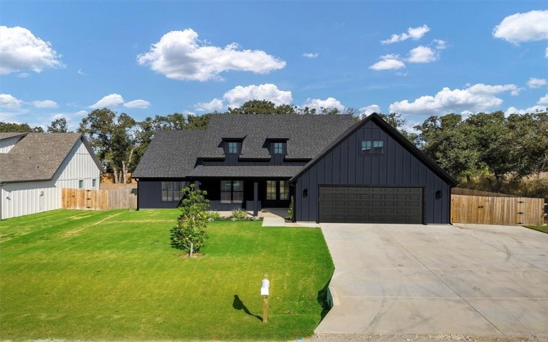 2029 Rattler Way, Tolar, TX 76476, 4 Bedrooms Bedrooms, ,2 BathroomsBathrooms,Residential,For Sale,2029 Rattler Way,0,21037992