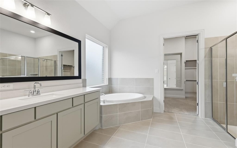 556 Flint Road, Waxahachie, TX 75167, 4 Habitaciones Habitaciones , ,3 BañosBaños,Residential,En Venta,556 Flint Road,0,21038204