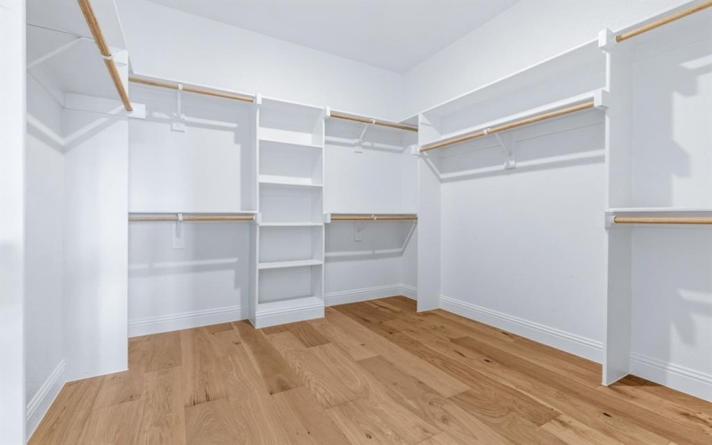 913 Beall Street, Denton, TX 76207, 4 Bedrooms Bedrooms, ,2 BathroomsBathrooms,Residential,For Sale,913 Beall Street,0,21039912