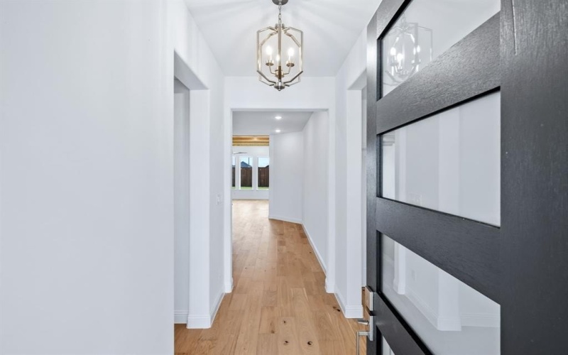 913 Beall Street, Denton, TX 76207, 4 Bedrooms Bedrooms, ,2 BathroomsBathrooms,Residential,For Sale,913 Beall Street,0,21039912