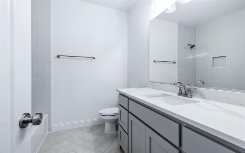 913 Beall Street, Denton, TX 76207, 4 Bedrooms Bedrooms, ,2 BathroomsBathrooms,Residential,For Sale,913 Beall Street,0,21039912