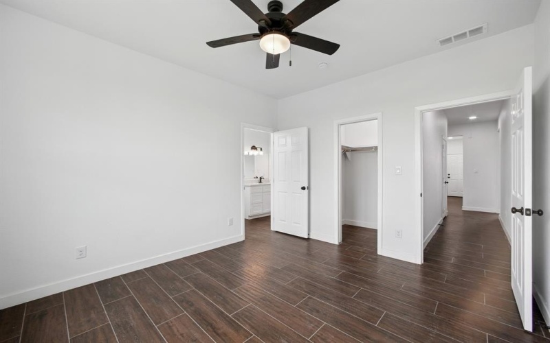 1224 Durham Lane, Cleburne, TX 76033, 3 Bedrooms Bedrooms, ,2 BathroomsBathrooms,Residential,For Sale,1224 Durham Lane,0,21040475