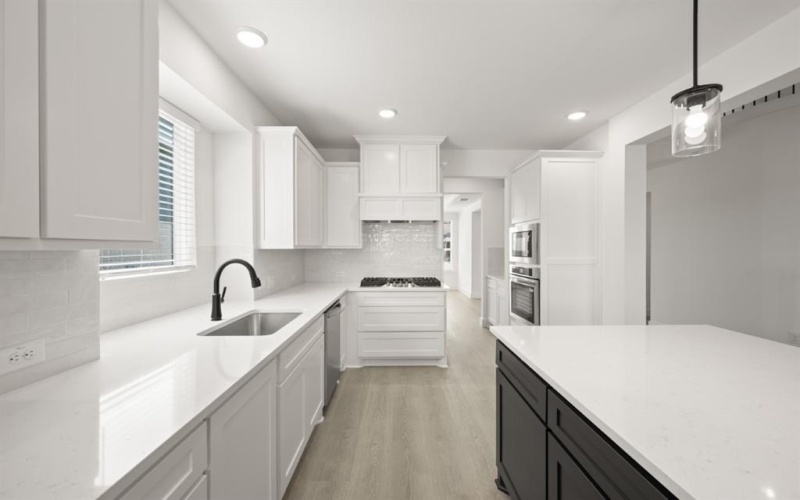 3711 Ironwood Street, Midlothian, TX 76065, 6 Bedrooms Bedrooms, ,5 BathroomsBathrooms,Residential,For Sale,3711 Ironwood Street,0,21040698