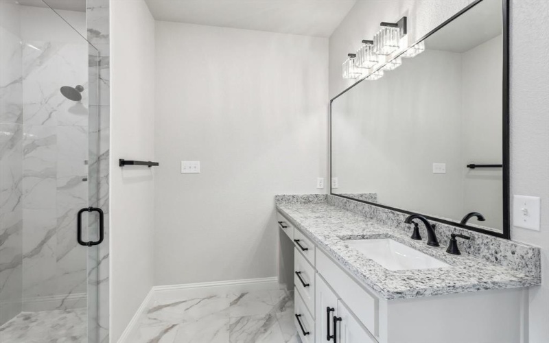 2307 Briarwood, Bridgeport, TX 76426, 3 Bedrooms Bedrooms, ,2 BathroomsBathrooms,Residential,For Sale,2307 Briarwood,0,21040743