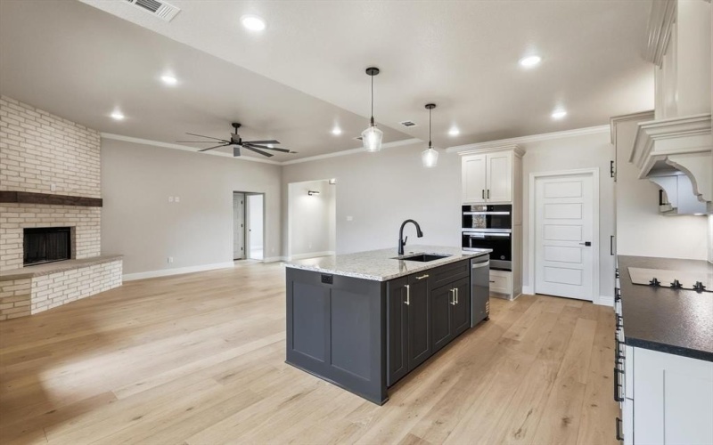 2307 Briarwood, Bridgeport, TX 76426, 3 Bedrooms Bedrooms, ,2 BathroomsBathrooms,Residential,For Sale,2307 Briarwood,0,21040743