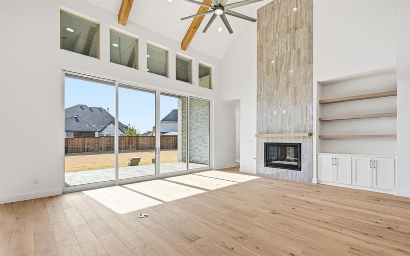 2201 Laurel Drive, Rockwall, TX 75087, 5 Bedrooms Bedrooms, ,6 BathroomsBathrooms,Residential,For Sale,2201 Laurel Drive,0,21040809