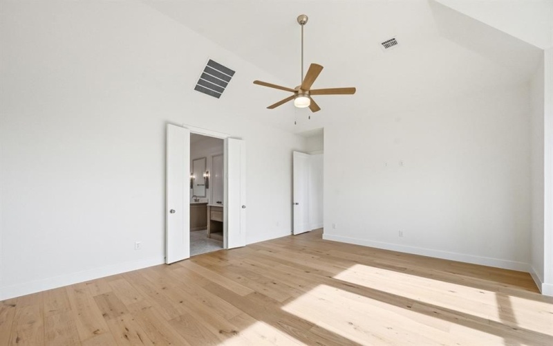 2201 Laurel Drive, Rockwall, TX 75087, 5 Bedrooms Bedrooms, ,6 BathroomsBathrooms,Residential,For Sale,2201 Laurel Drive,0,21040809