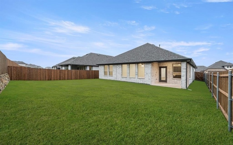 1317 Rothland Lane, Red Oak, TX 75154, 4 Bedrooms Bedrooms, ,2 BathroomsBathrooms,Residential,For Sale,1317 Rothland Lane,0,21040899