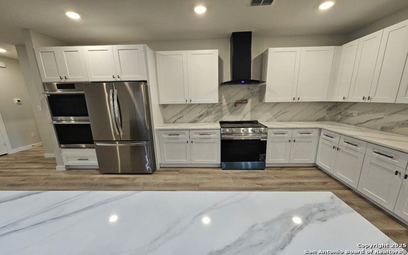 5819 lake bluff, San Antonio, TX 78222, 3 Bedrooms Bedrooms, ,2 BathroomsBathrooms,Residential,For Sale,5819 lake bluff,0,1867681