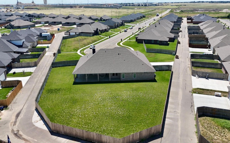 8104 MIAMI Avenue, Amarillo, TX 79118-1542, 5 Habitaciones Habitaciones , ,3 BañosBaños,Residential,En Venta,8104 MIAMI Avenue,0,25-7461