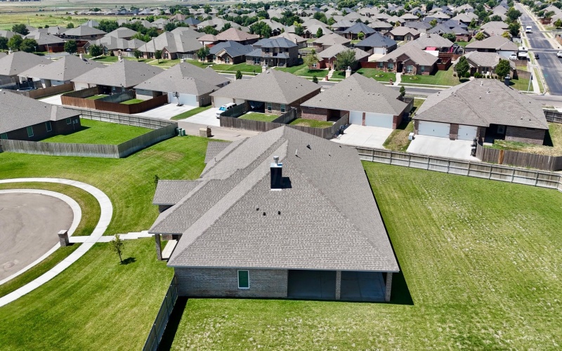 8104 MIAMI Avenue, Amarillo, TX 79118-1542, 5 Habitaciones Habitaciones , ,3 BañosBaños,Residential,En Venta,8104 MIAMI Avenue,0,25-7461