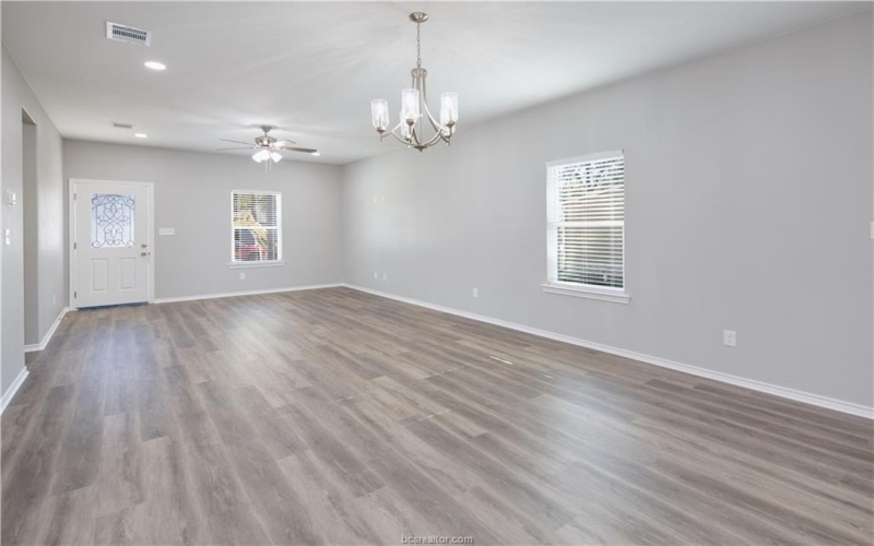507 BROSIG AVE, Navasota, TX 77868, 3 Habitaciones Habitaciones , ,2 BañosBaños,Residential,En Venta,507 BROSIG AVE,0,24012661