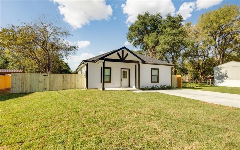 507 BROSIG AVE, Navasota, TX 77868, 3 Habitaciones Habitaciones , ,2 BañosBaños,Residential,En Venta,507 BROSIG AVE,0,24012661
