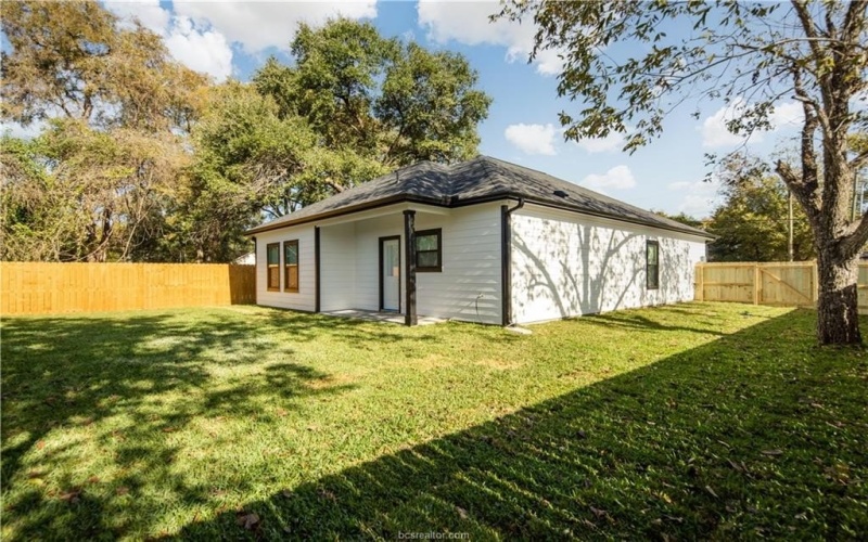 507 BROSIG AVE, Navasota, TX 77868, 3 Habitaciones Habitaciones , ,2 BañosBaños,Residential,En Venta,507 BROSIG AVE,0,24012661