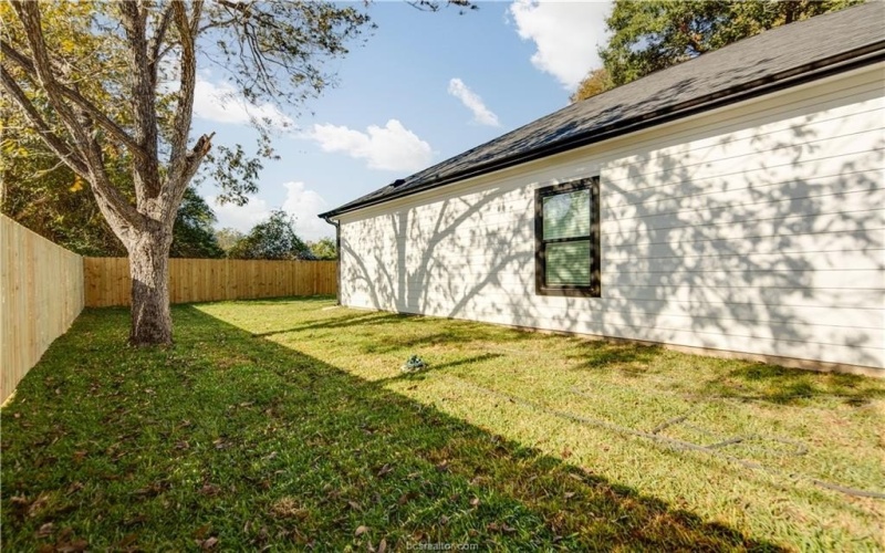 507 BROSIG AVE, Navasota, TX 77868, 3 Habitaciones Habitaciones , ,2 BañosBaños,Residential,En Venta,507 BROSIG AVE,0,24012661