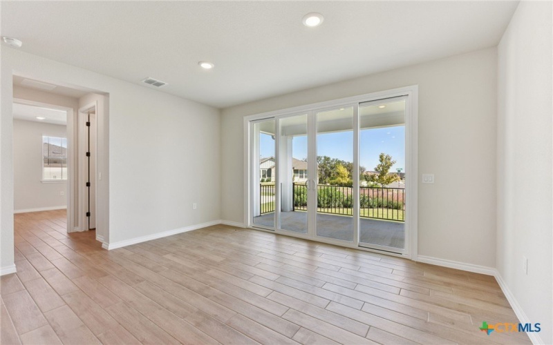 105 Antoinette Way unit: 102 #102, San Marcos, TX 78666, 2 Habitaciones Habitaciones , ,2 BañosBaños,Residential,En Venta,105 Antoinette Way unit: 102,0,590709