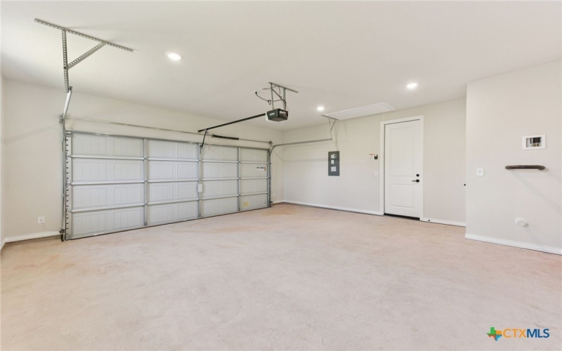 105 Antoinette Way unit: 102 #102, San Marcos, TX 78666, 2 Habitaciones Habitaciones , ,2 BañosBaños,Residential,En Venta,105 Antoinette Way unit: 102,0,590709