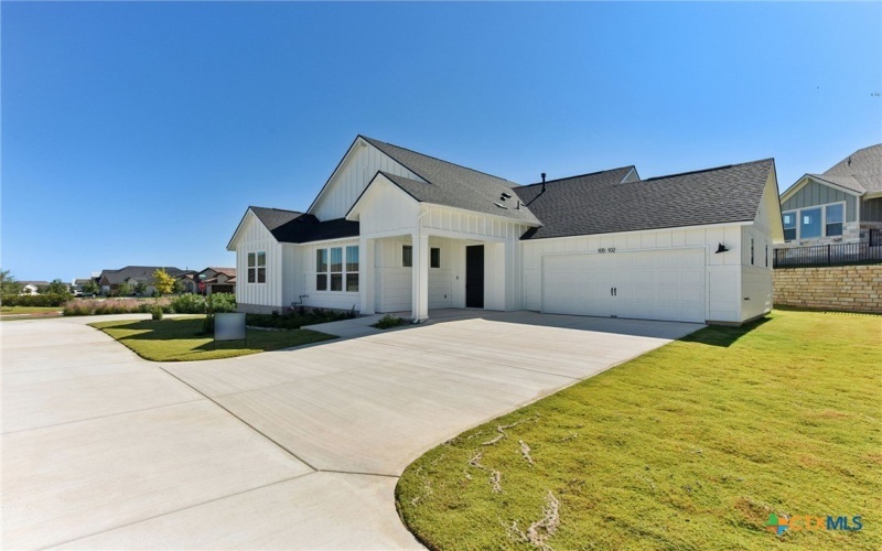 105 Antoinette Way unit: 102 #102, San Marcos, TX 78666, 2 Habitaciones Habitaciones , ,2 BañosBaños,Residential,En Venta,105 Antoinette Way unit: 102,0,590709