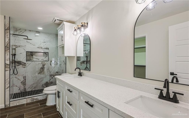 1312 Apache Trail, Alamo, TX 78516, 3 Habitaciones Habitaciones , ,2 BañosBaños,Residential,En Venta,1312 Apache Trail,0,479239