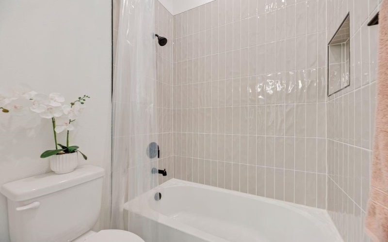 301 Rosecomb Street, Northlake, TX 76247, 4 Habitaciones Habitaciones , ,3 BañosBaños,Residential,En Venta,301 Rosecomb Street,0,21022807