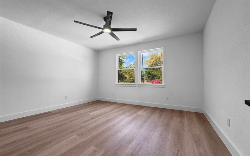 3900 De Maggio Avenue, Dallas, TX 75210, 4 Habitaciones Habitaciones , ,2 BañosBaños,Residential,En Venta,3900 De Maggio Avenue,0,21037201