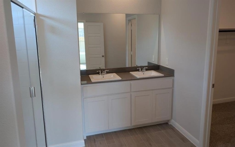 960 TRACTION Trail, Cleburne, TX 76031, 4 Habitaciones Habitaciones , ,2 BañosBaños,Residential,En Venta,960 TRACTION Trail,0,21040381
