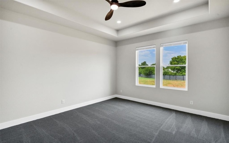 12844 Covey Creek Drive, Burleson, TX 76028, 4 Habitaciones Habitaciones , ,5 BañosBaños,Residential,En Venta,12844 Covey Creek Drive,0,21040934