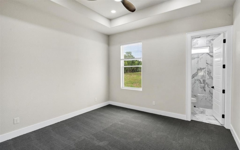 12844 Covey Creek Drive, Burleson, TX 76028, 4 Habitaciones Habitaciones , ,5 BañosBaños,Residential,En Venta,12844 Covey Creek Drive,0,21040934