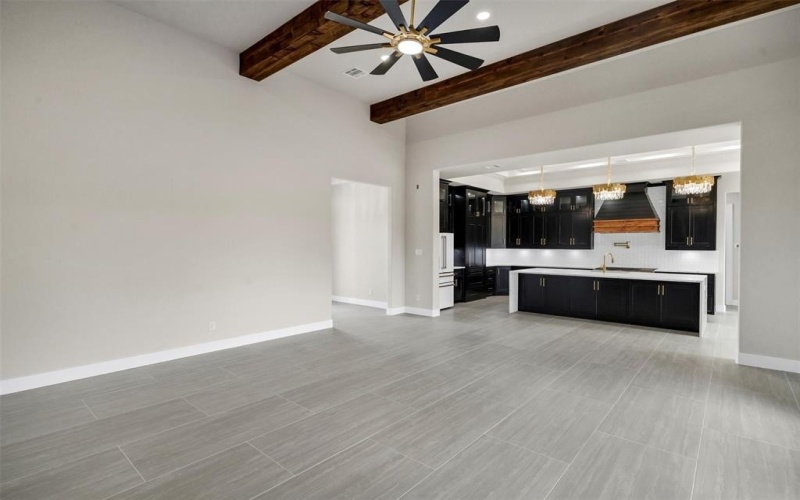 12844 Covey Creek Drive, Burleson, TX 76028, 4 Habitaciones Habitaciones , ,5 BañosBaños,Residential,En Venta,12844 Covey Creek Drive,0,21040934
