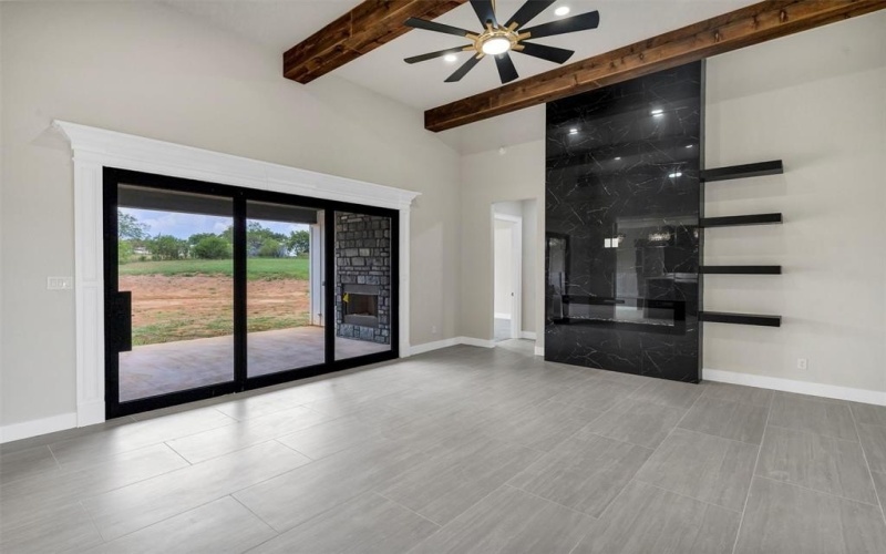 12844 Covey Creek Drive, Burleson, TX 76028, 4 Habitaciones Habitaciones , ,5 BañosBaños,Residential,En Venta,12844 Covey Creek Drive,0,21040934